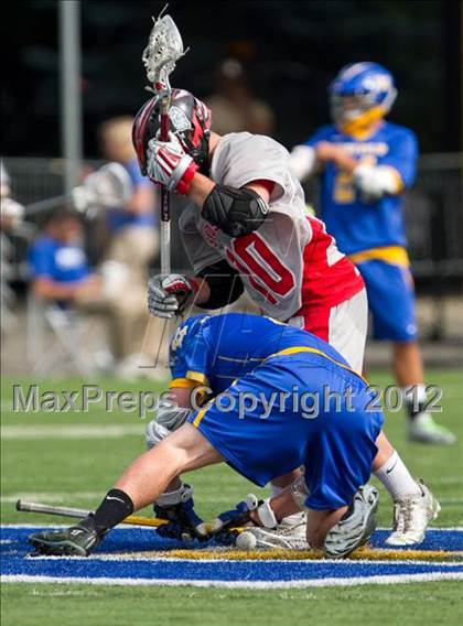 Thumbnail 2 in West Islip vs Syosset (NYSPHSAA Class A Regional Final) photogallery.