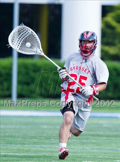 Thumbnail 1 in West Islip vs Syosset (NYSPHSAA Class A Regional Final) photogallery.