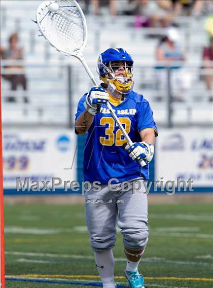 Thumbnail 2 in West Islip vs Syosset (NYSPHSAA Class A Regional Final) photogallery.