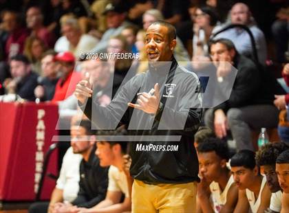 Thumbnail 3 in Saint Mary's vs. Healdsburg (CIF NCS D4 Quarterfinal) photogallery.