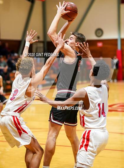 Thumbnail 1 in Saint Mary's vs. Healdsburg (CIF NCS D4 Quarterfinal) photogallery.