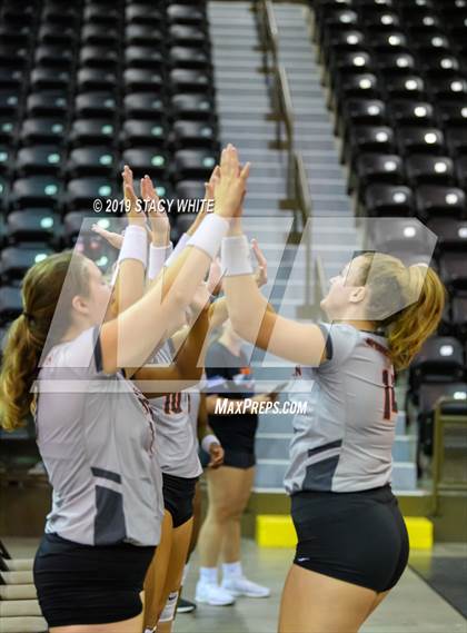 Thumbnail 1 in Out-of-Door Academy vs. McGill-Toolen (Circus City Invitational) photogallery.