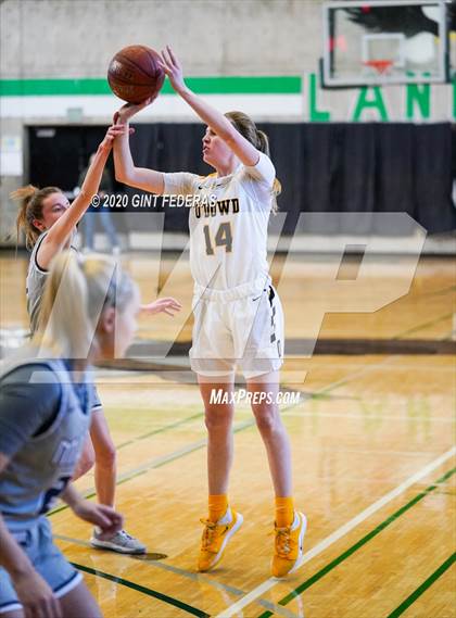 Thumbnail 1 in Miramonte vs. Bishop O'Dowd (CIF NCS Open Division Quarterfinal) photogallery.