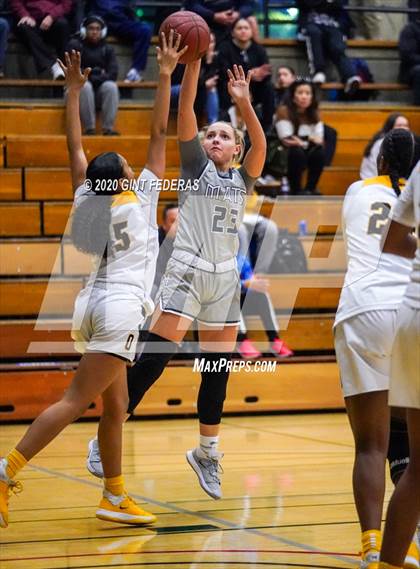 Thumbnail 1 in Miramonte vs. Bishop O'Dowd (CIF NCS Open Division Quarterfinal) photogallery.
