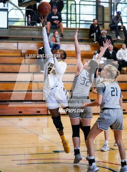 Thumbnail 3 in Miramonte vs. Bishop O'Dowd (CIF NCS Open Division Quarterfinal) photogallery.
