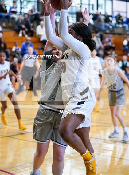 Thumbnail 1 in Miramonte vs. Bishop O'Dowd (CIF NCS Open Division Quarterfinal) photogallery.