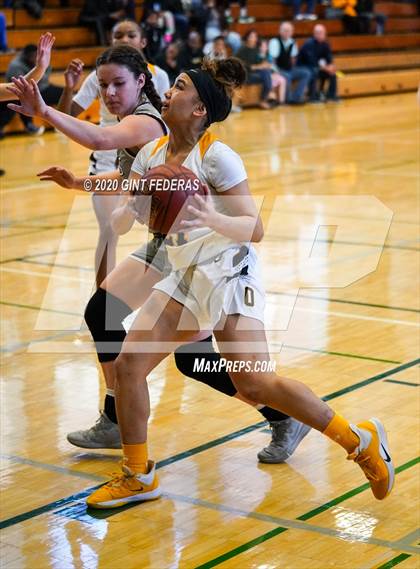 Thumbnail 3 in Miramonte vs. Bishop O'Dowd (CIF NCS Open Division Quarterfinal) photogallery.