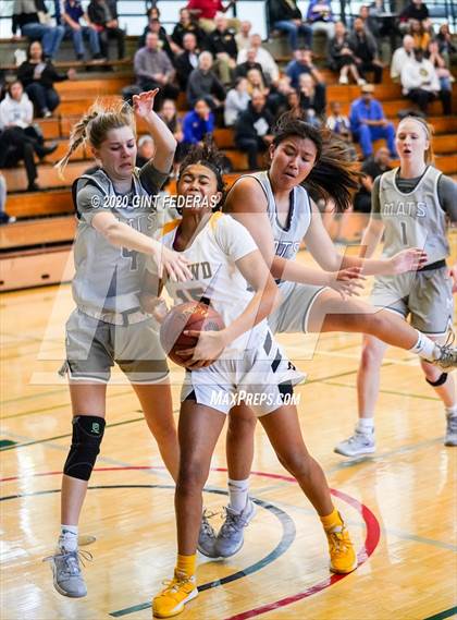 Thumbnail 2 in Miramonte vs. Bishop O'Dowd (CIF NCS Open Division Quarterfinal) photogallery.