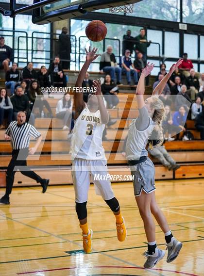 Thumbnail 1 in Miramonte vs. Bishop O'Dowd (CIF NCS Open Division Quarterfinal) photogallery.