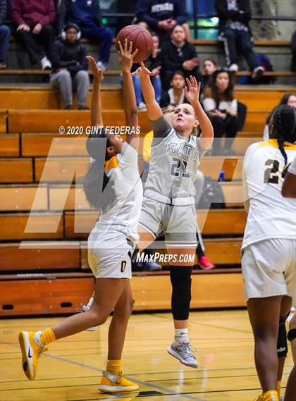 Thumbnail 2 in Miramonte vs. Bishop O'Dowd (CIF NCS Open Division Quarterfinal) photogallery.
