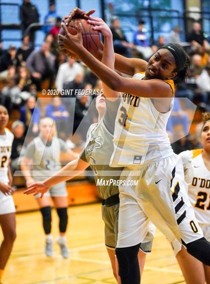 Thumbnail 3 in Miramonte vs. Bishop O'Dowd (CIF NCS Open Division Quarterfinal) photogallery.