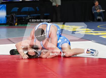 Thumbnail 1 in NYSPHSAA Wrestling Championships Round 2 160 lbs - 285 lbs photogallery.