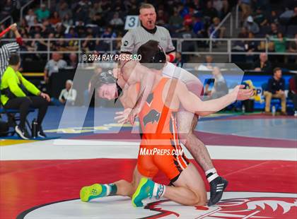 Thumbnail 3 in NYSPHSAA Wrestling Championships Round 2 160 lbs - 285 lbs photogallery.