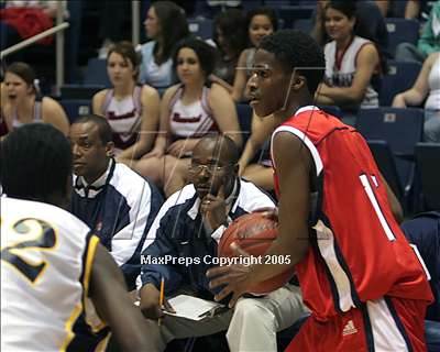 Thumbnail 2 in Campbell Hall vs. S. Joaquin Memorial (SoCal D4 Final) photogallery.
