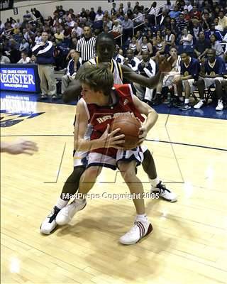 Thumbnail 2 in Campbell Hall vs. S. Joaquin Memorial (SoCal D4 Final) photogallery.
