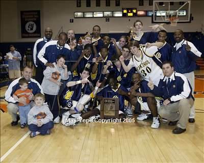 Thumbnail 2 in Campbell Hall vs. S. Joaquin Memorial (SoCal D4 Final) photogallery.