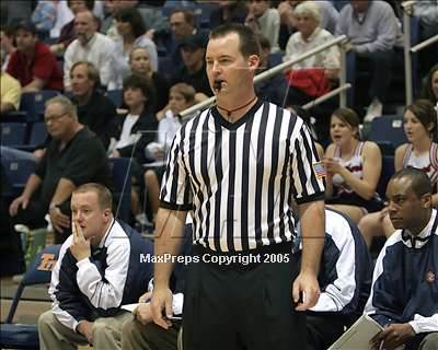 Thumbnail 3 in Campbell Hall vs. S. Joaquin Memorial (SoCal D4 Final) photogallery.