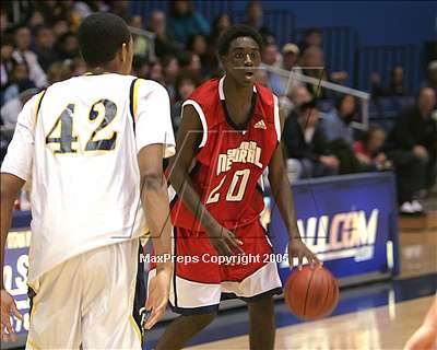 Thumbnail 2 in Campbell Hall vs. S. Joaquin Memorial (SoCal D4 Final) photogallery.