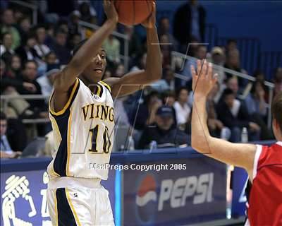Thumbnail 1 in Campbell Hall vs. S. Joaquin Memorial (SoCal D4 Final) photogallery.