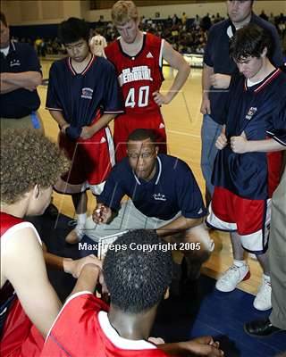 Thumbnail 1 in Campbell Hall vs. S. Joaquin Memorial (SoCal D4 Final) photogallery.