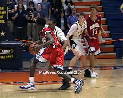 Thumbnail 3 in Campbell Hall vs. S. Joaquin Memorial (SoCal D4 Final) photogallery.