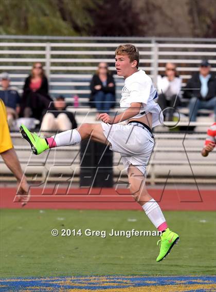 Thumbnail 3 in Montgomery vs Terra Linda (NCS D1 Final) photogallery.