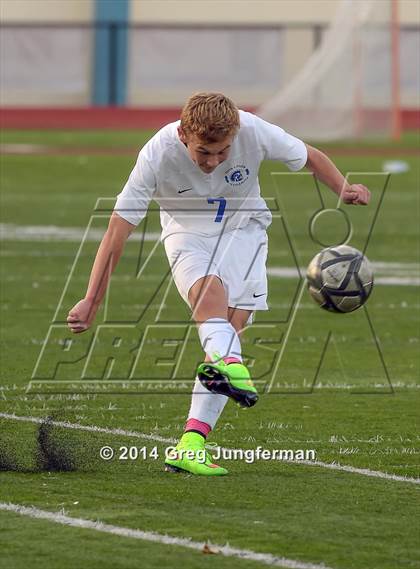 Thumbnail 2 in Montgomery vs Terra Linda (NCS D1 Final) photogallery.
