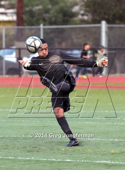 Thumbnail 3 in Montgomery vs Terra Linda (NCS D1 Final) photogallery.