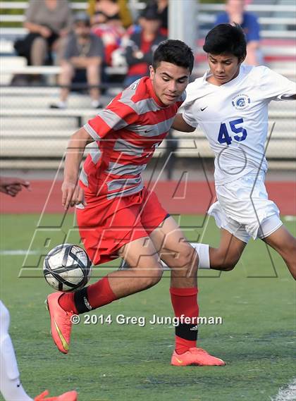 Thumbnail 3 in Montgomery vs Terra Linda (NCS D1 Final) photogallery.