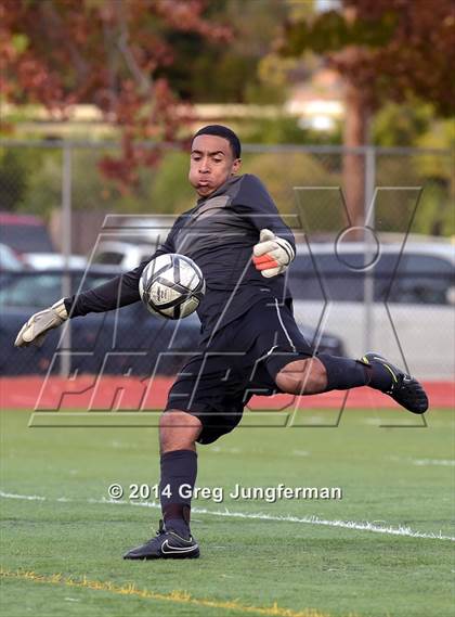 Thumbnail 2 in Montgomery vs Terra Linda (NCS D1 Final) photogallery.