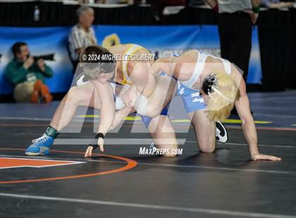 Thumbnail 2 in NYSPHSAA Division 2 Championships (Round 2 152 to 285) photogallery.
