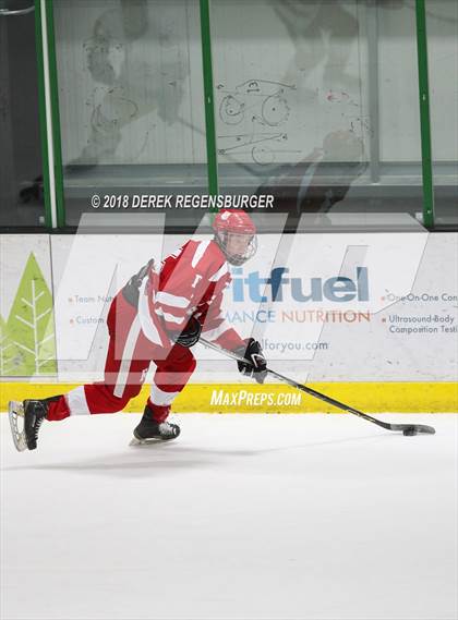 Thumbnail 3 in Regis Jesuit @ Monarch photogallery.