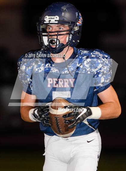 Thumbnail 3 in Perry vs. Hamilton (AIA Division 6A Quarterfinal) photogallery.