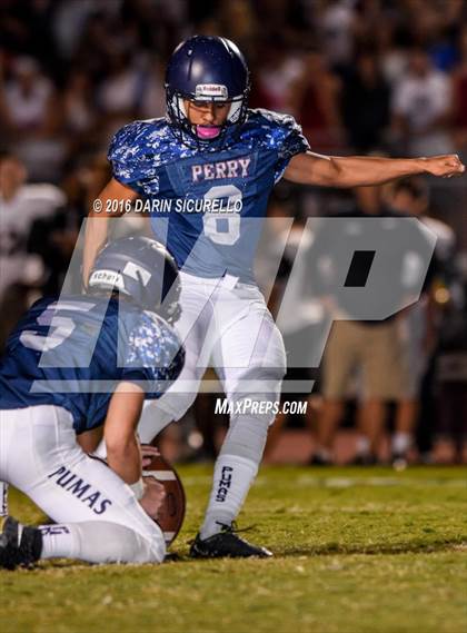 Thumbnail 1 in Perry vs. Hamilton (AIA Division 6A Quarterfinal) photogallery.
