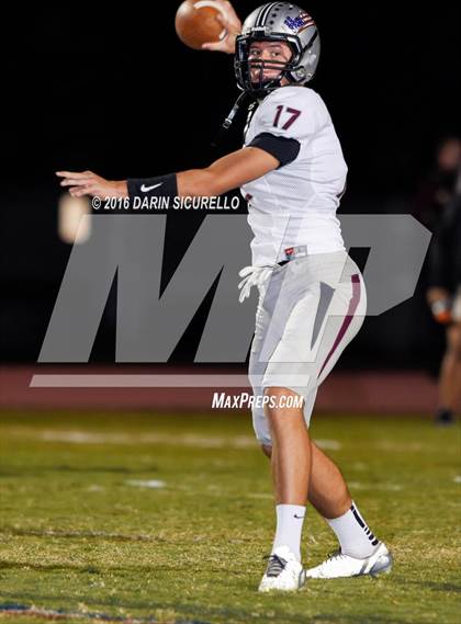 Thumbnail 1 in Perry vs. Hamilton (AIA Division 6A Quarterfinal) photogallery.