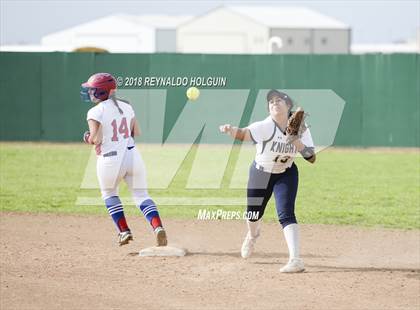 Thumbnail 1 in Holy Cross vs Edinburg photogallery.