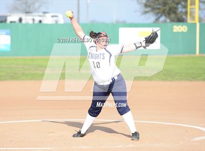 Thumbnail 1 in Holy Cross vs Edinburg photogallery.