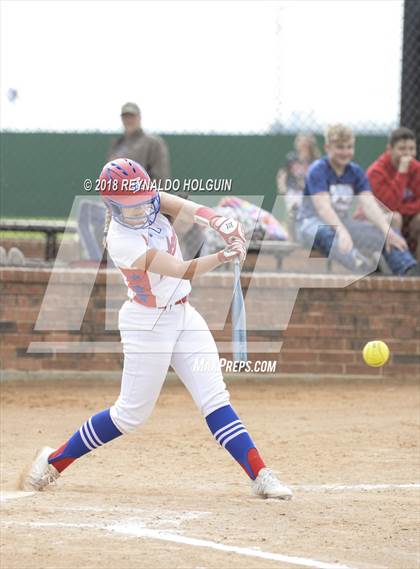 Thumbnail 1 in Holy Cross vs Edinburg photogallery.