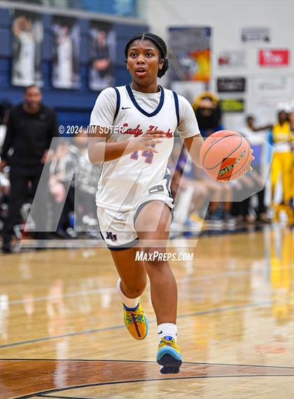 Thumbnail 2 in Hardin-Jefferson vs La Vega (UIL 4A Reg III Semifinal) photogallery.