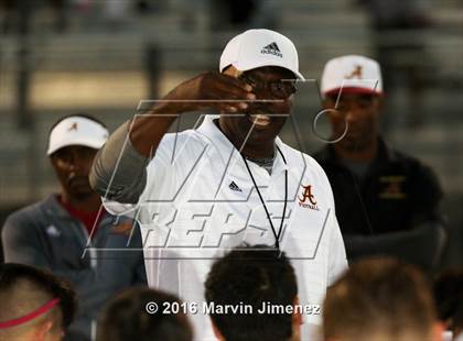 Thumbnail 2 in Oxnard vs Alemany photogallery.