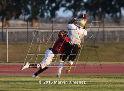 Thumbnail 3 in Oxnard vs Alemany photogallery.