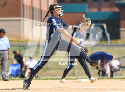 Thumbnail 3 in Shawnee @ Burlington Township photogallery.