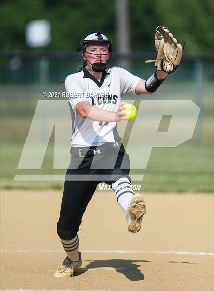 Thumbnail 1 in Shawnee @ Burlington Township photogallery.
