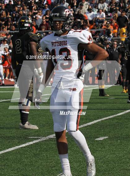 Thumbnail 3 in Pittsburg vs Antioch (Big Little Game) photogallery.