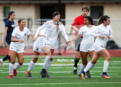 Thumbnail 3 in Downey @ Notre Dame (SO) (CIF SS Playoffs) photogallery.