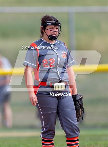 Thumbnail 3 in Lexington vs. Lincoln Southeast photogallery.