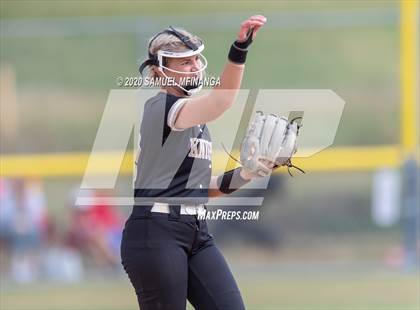 Thumbnail 3 in Lexington vs. Lincoln Southeast photogallery.