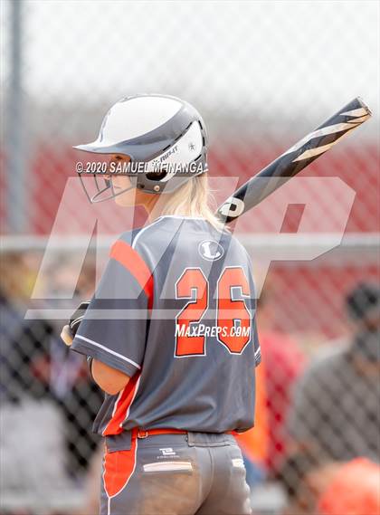 Thumbnail 2 in Lexington vs. Lincoln Southeast photogallery.