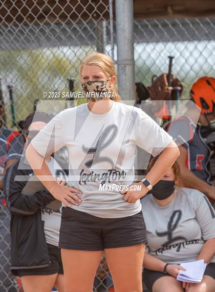 Thumbnail 2 in Lexington vs. Lincoln Southeast photogallery.