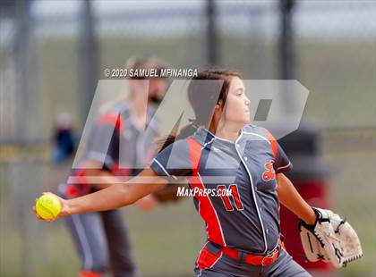 Thumbnail 1 in Lexington vs. Lincoln Southeast photogallery.